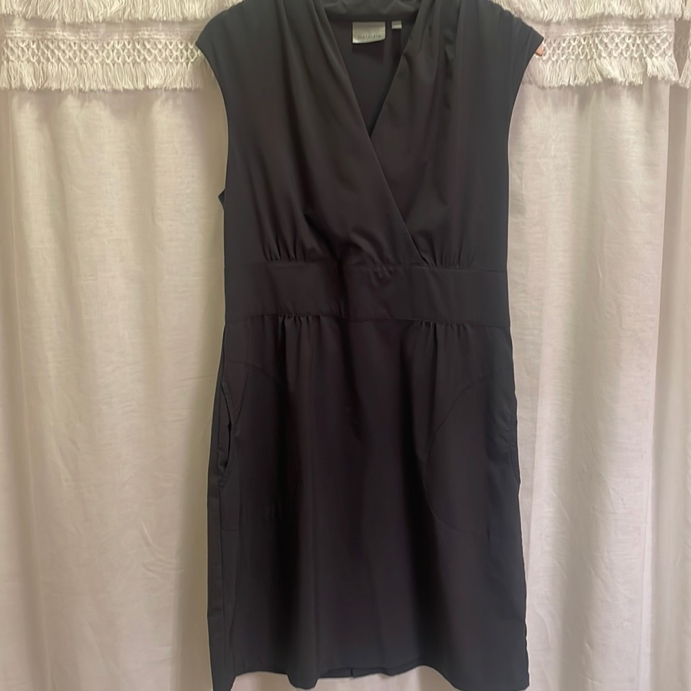 Athleta  Dahlia Dress Wrap V-Neck Black Size 12 grey woman